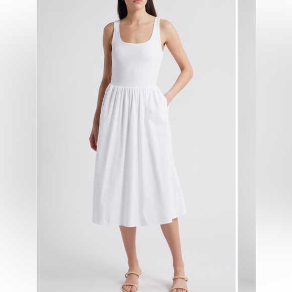 SPANX Dresses & Skirts - SPANX NEW Spanxsmooth jersey mixed media midi dress